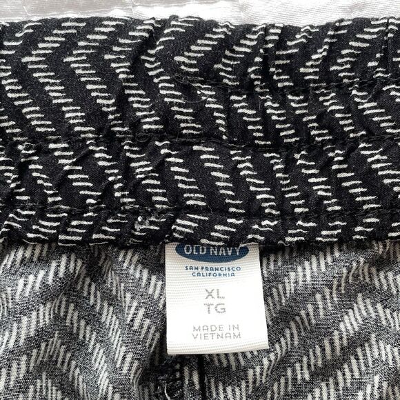 Old Navy Black Soft Pants Boho Print Ankle Cropped Lounge Bottoms Womens Size XL - Picture 7 of 11